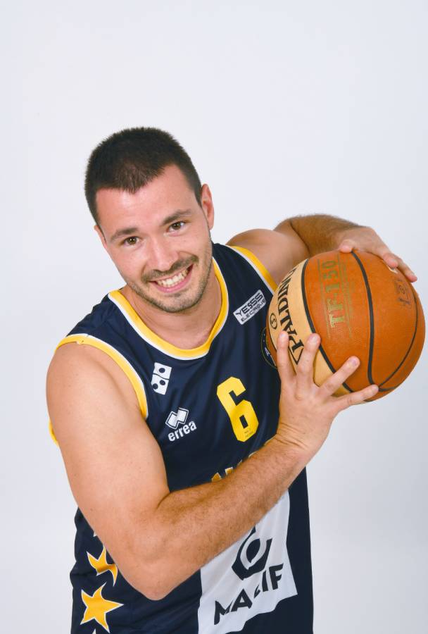 Joueur N2M AS Niort Basket ball : Quentin Moretto